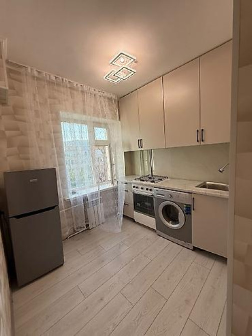 1 комната, 32 м², БГУ 5 этаж, Свежий ремонт Бишкек - изображение 10
