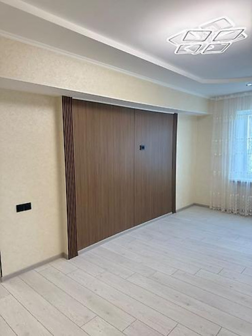 1 комната, 32 м², БГУ 5 этаж, Свежий ремонт Бишкек - изображение 2