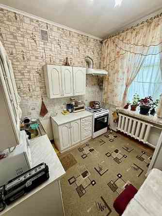 2 комнаты, 63 м², БГУ Сталинка, 3 этаж, Косметический ремонт Бишкек