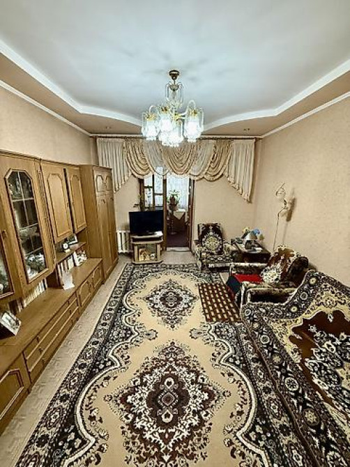 2 комнаты, 63 м², БГУ Сталинка, 3 этаж, Косметический ремонт Бишкек - изображение 1