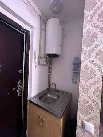 1 комната, 9 м², БГУ Гостиничный тип, 2 этаж, Косметический ремонт Bishkek