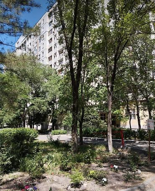 2 комнаты, 52 м², БГУ Индивидуалка, 4 этаж, Старый ремонт Bishkek - photo 3