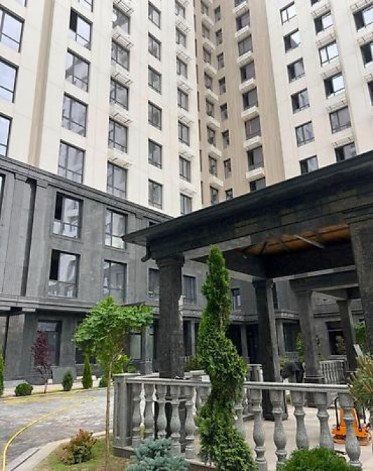 1 комната, 48 м², БГУ Элитка, 7 этаж, ПСО (под самоотделку) Bishkek - photo 1