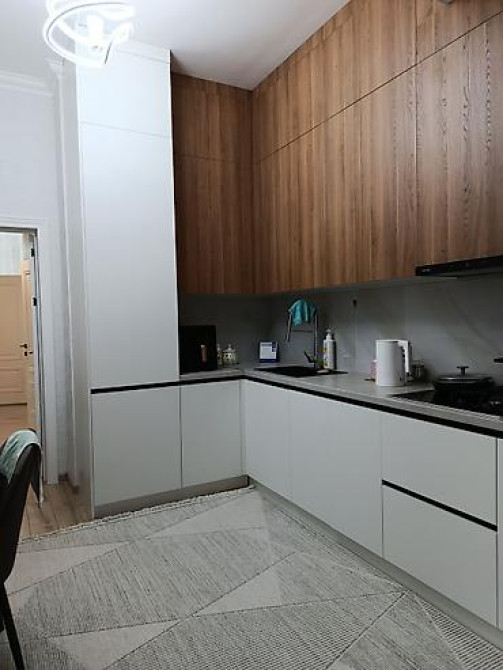 2 комнаты, 73 м², АУЦА Элитка, Евроремонт Bishkek - photo 10