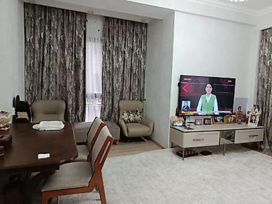 2 комнаты, 73 м², АУЦА Элитка, Евроремонт Bishkek - photo 5