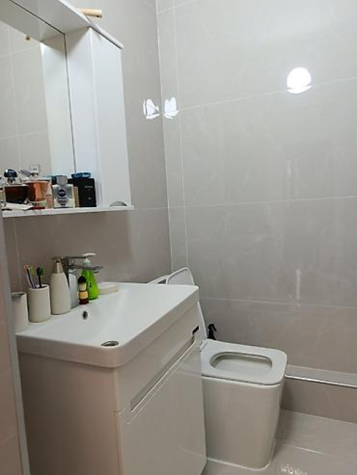2 комнаты, 73 м², АУЦА Элитка, Евроремонт Bishkek - photo 13