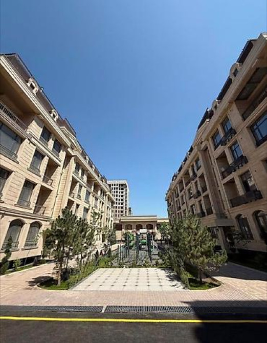 4 комнаты, 143 м², АУЦА Элитка, 5 этаж, ПСО (под самоотделку) Bishkek - photo 6