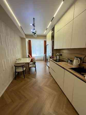 3 комнаты, 96 м², АУЦА Элитка, 4 этаж, Евроремонт Bishkek