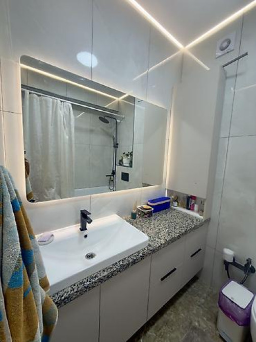 3 комнаты, 96 м², АУЦА Элитка, 4 этаж, Евроремонт Bishkek - photo 3