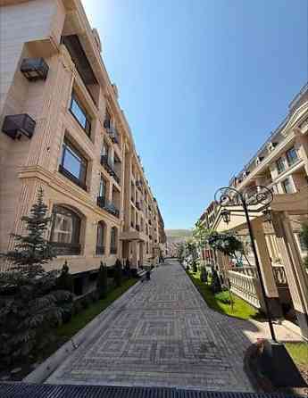 4 комнаты, 143 м², АУЦА Элитка, 5 этаж, ПСО (под самоотделку) Bishkek