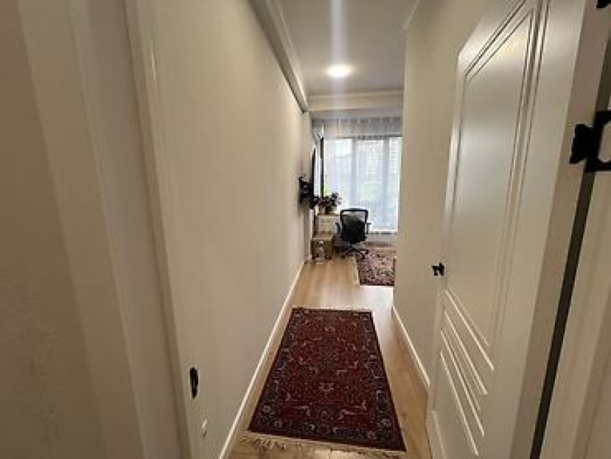 3 комнаты, 100 м², АУЦА Элитка, 2 этаж, Дизайнерский ремонт Bishkek - photo 4