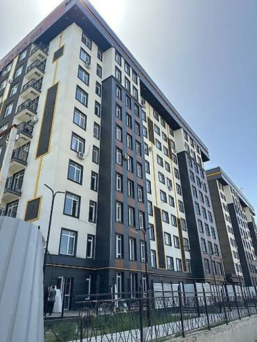 3 комнаты, 96 м², АУЦА Элитка, 13 этаж, ПСО (под самоотделку) Бишкек - изображение 3