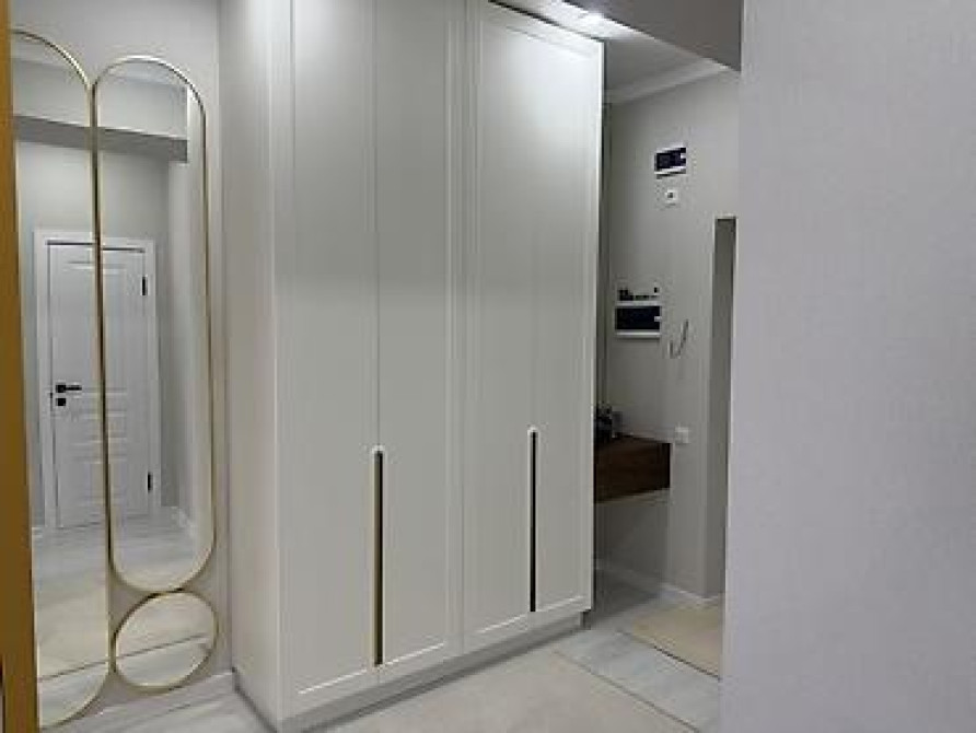 2 комнаты, 49 м², АУЦА Элитка, 4 этаж, Дизайнерский ремонт Бишкек - изображение 5