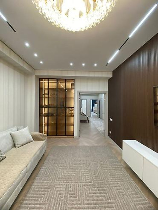 3 комнаты, 106 м², АУЦА Бишкек - изображение 3