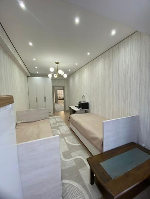 3 комнаты, 106 м², АУЦА Бишкек - изображение 2