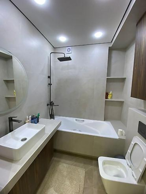 3 комнаты, 106 м², АУЦА Бишкек - изображение 9