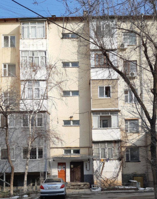 1 комната, 35 м², Индивидуалка, 3 этаж, Косметический ремонт Бишкек - сүрөт 1