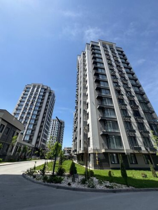 2 комнаты, 81 м², Элитка, 4 этаж, Косметический ремонт Бишкек - сүрөт 1