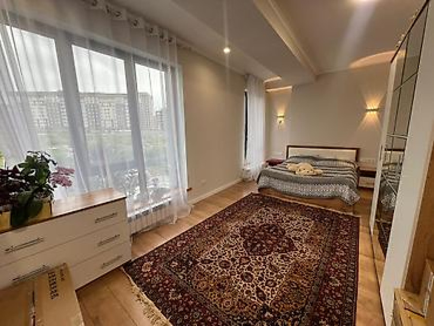 3 комнаты, 100 м², АУЦА Элитка, 2 этаж, Евроремонт Бишкек - изображение 9