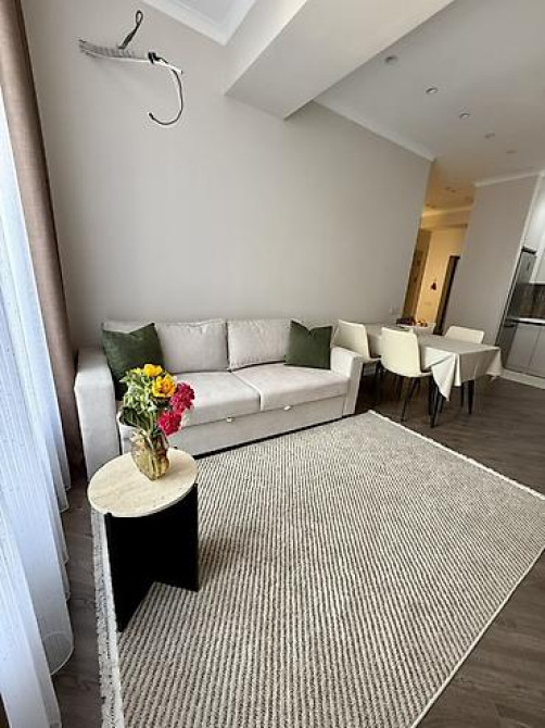 2 комнаты, 47 м², АУЦА Элитка, 6 этаж Бишкек - изображение 4