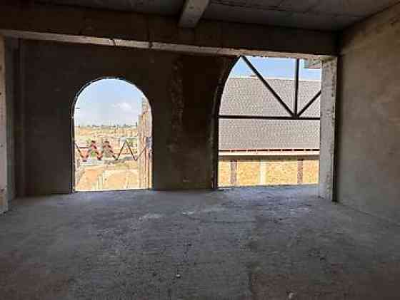 3 комнаты, 100 м², АУЦА Элитка, 4 этаж, ПСО (под самоотделку) Бишкек