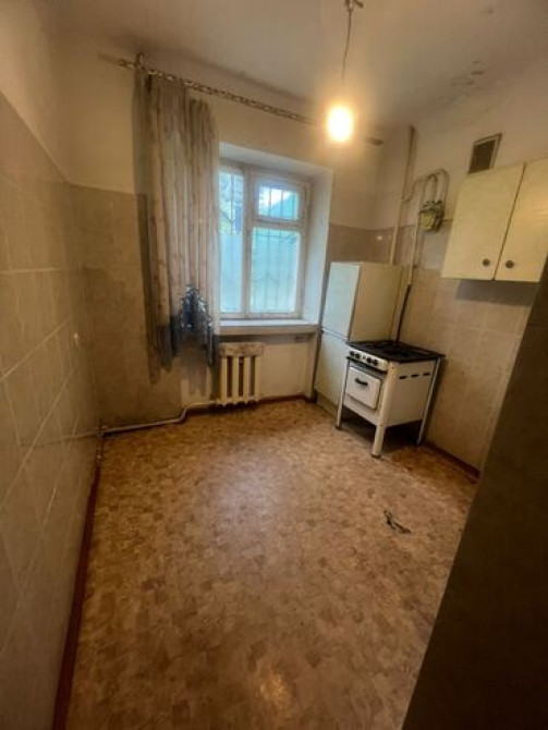 1 комната, 31 м², Индивидуалка, 1 этаж, Старый ремонт Бишкек - изображение 1