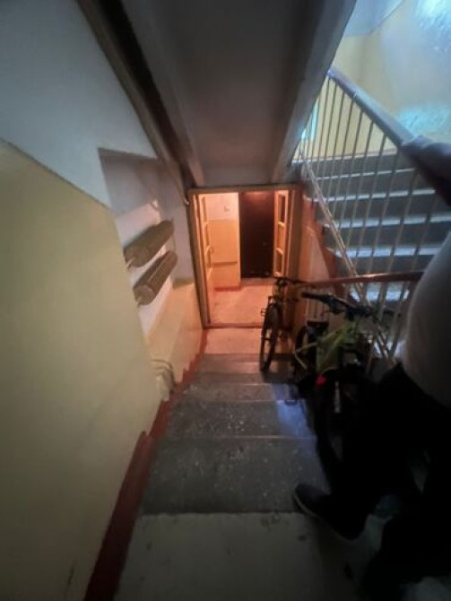 1 комната, 30 м², Индивидуалка, 1 этаж, Старый ремонт Бишкек - изображение 8