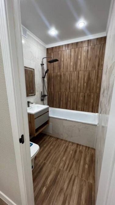 2 комнаты, 54 м², Элитка, 3 этаж, Евроремонт Бишкек - сүрөт 5