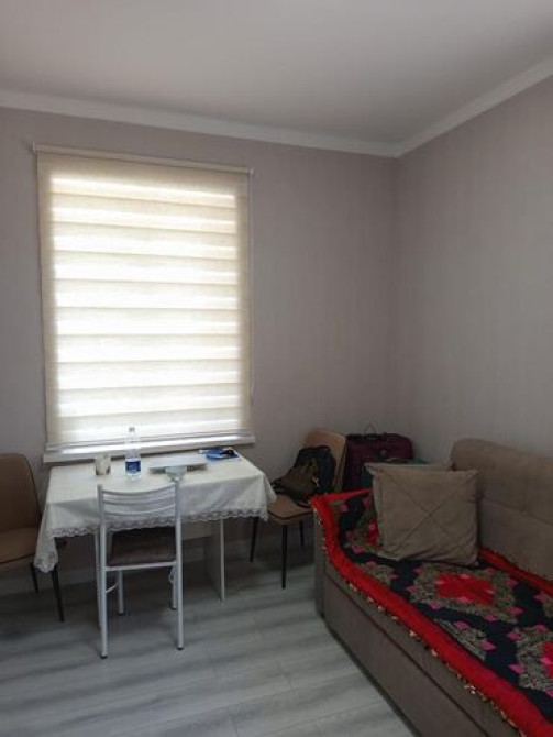 1 комната, 25 м², Индивидуалка, 2 этаж, Евроремонт Бишкек - сүрөт 3