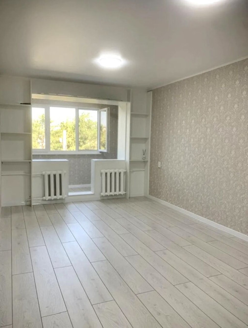 3 комнаты, 58 м², 104 серия, 4 этаж, Евроремонт Bishkek - photo 1