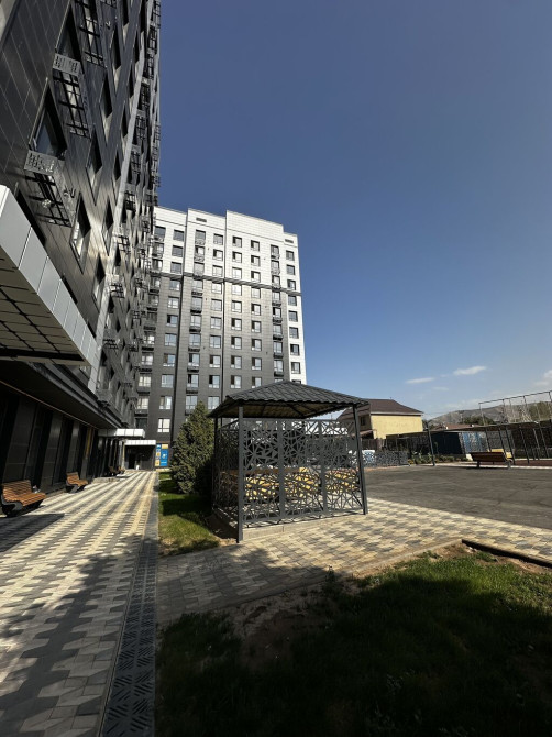 2 комнаты, 66 м², Элитка, 10 этаж, Евроремонт Бишкек - сүрөт 1