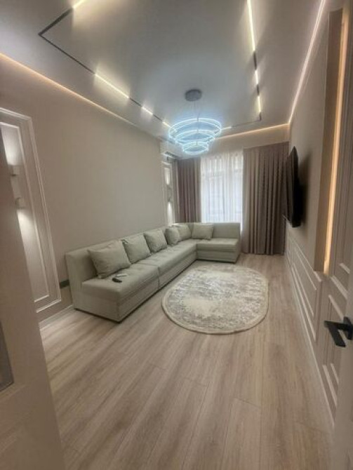 1 комната, 46 м², Элитка, 8 этаж, Дизайнерский ремонт Бишкек - сүрөт 4