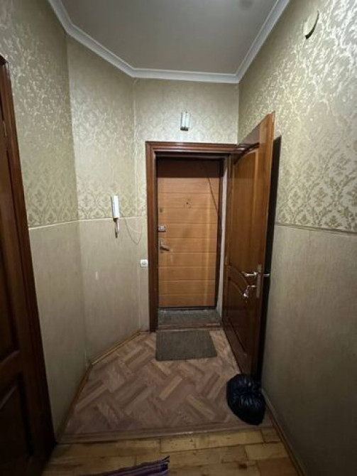 3 комнаты, 64 м², Индивидуалка, 1 этаж, Косметический ремонт Bishkek - photo 4