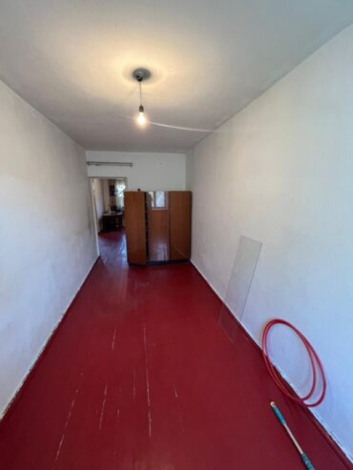 2 комнаты, 43 м², Хрущевка, 4 этаж, Старый ремонт Бишкек - сүрөт 4