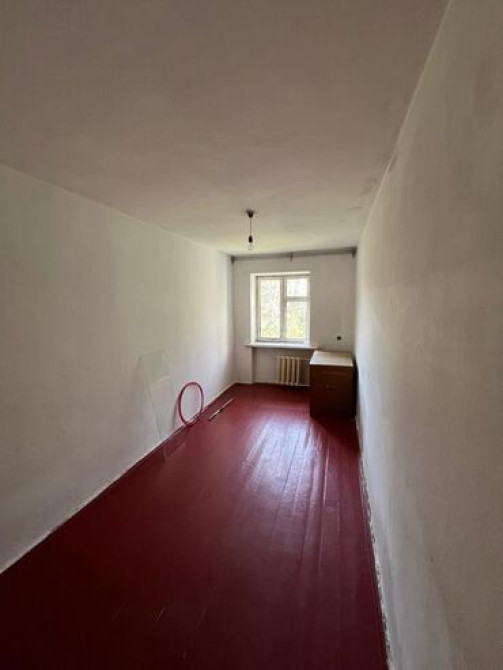 2 комнаты, 43 м², Хрущевка, 4 этаж, Старый ремонт Бишкек - сүрөт 3