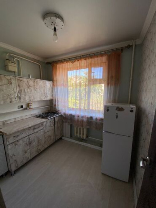 1 комната, 32 м², 4 этаж, Старый ремонт Bishkek - photo 5