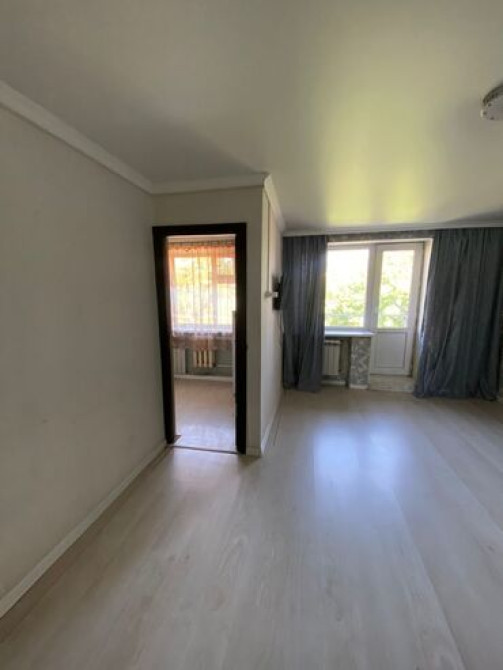 1 комната, 32 м², 4 этаж, Старый ремонт Bishkek - photo 4