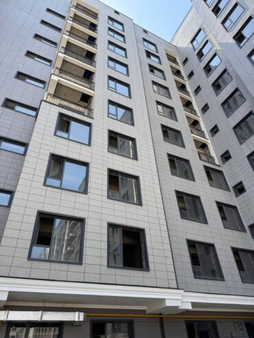 1 комната, 43 м², Элитка, 10 этаж, ПСО (под самоотделку) Bishkek - photo 3