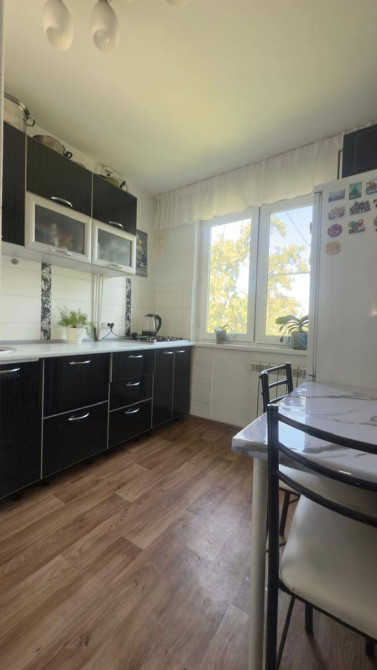 2 комнаты, 44 м², 104 серия, 5 этаж Бишкек - сүрөт 1