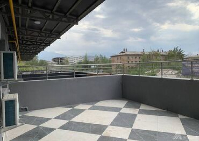 2 комнаты, 87 м², Элитка, 3 этаж, Дизайнерский ремонт Бишкек - изображение 6