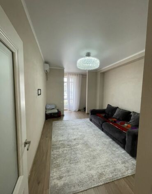 2 комнаты, 58 м², Элитка, 3 этаж, Евроремонт Бишкек - сүрөт 3