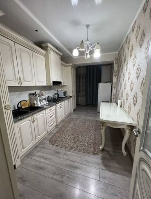 2 комнаты, 67 м², Элитка, 2 этаж, Евроремонт Бишкек - сүрөт 4