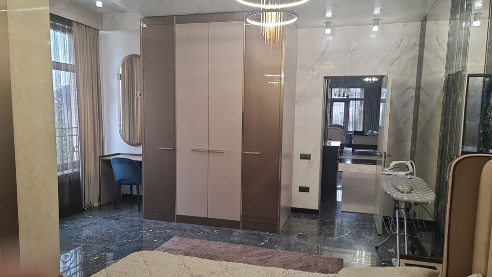 3 комнаты, Собственник, Без подселения, С мебелью полностью Бишкек - изображение 1