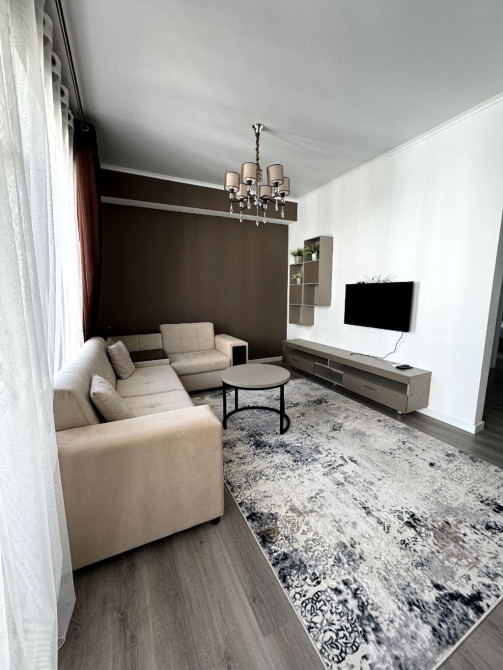 3 комнаты, Собственник, С мебелью полностью Бишкек - изображение 1