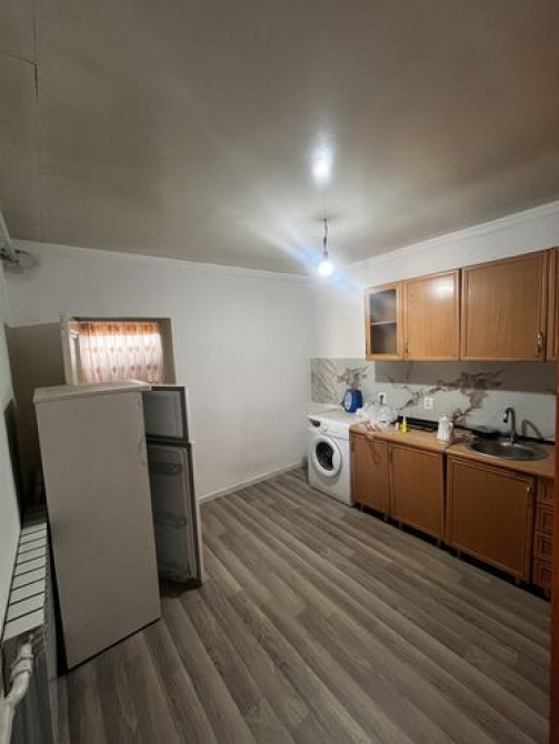 3 комнаты, Собственник, Без подселения, С мебелью частично Bishkek - photo 1