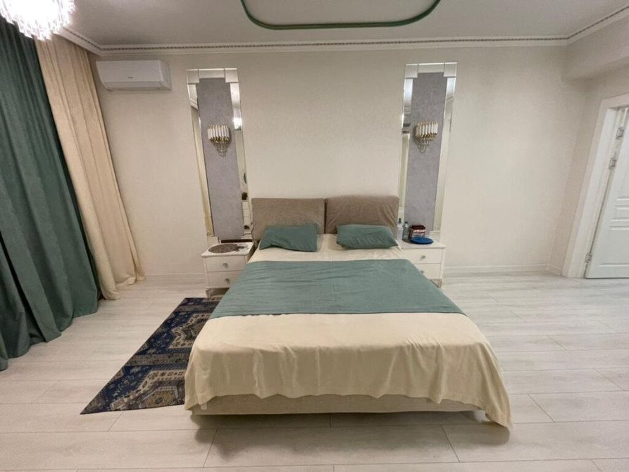 3 комнаты, Собственник, Без подселения, С мебелью полностью Бишкек - сүрөт 1