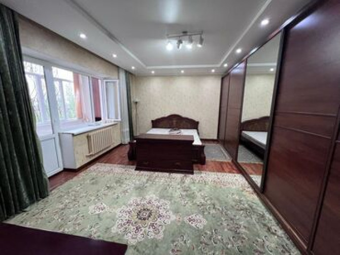 4 комнаты, Собственник, Без подселения, С мебелью полностью Бишкек - изображение 3