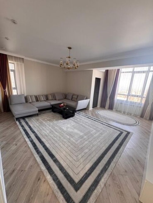 4 комнаты, Собственник, Без подселения, С мебелью полностью Бишкек - изображение 4