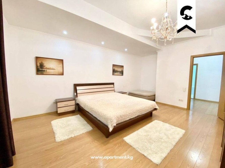 4 комнаты, Собственник, С мебелью полностью Bishkek - photo 1