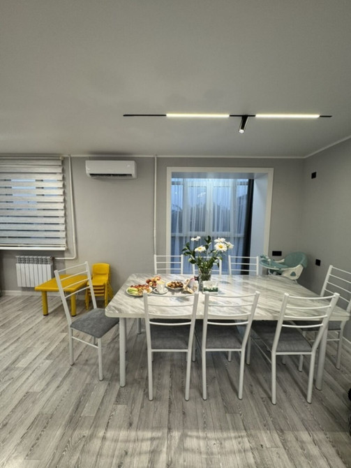 4 комнаты, Собственник, Без подселения, С мебелью полностью Bishkek - photo 1